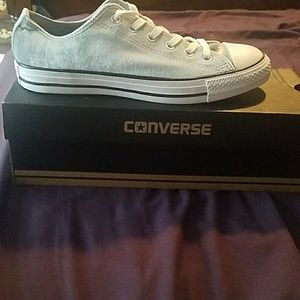 Women's Wolf Grey Velvet Converse Size 10